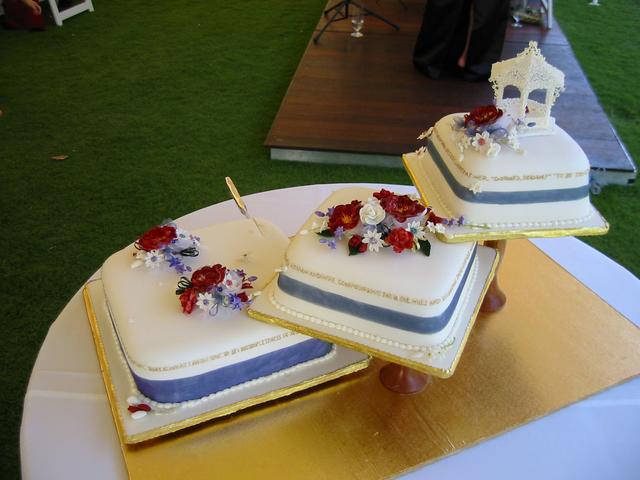 Royal Blue And White Wedding Cakes